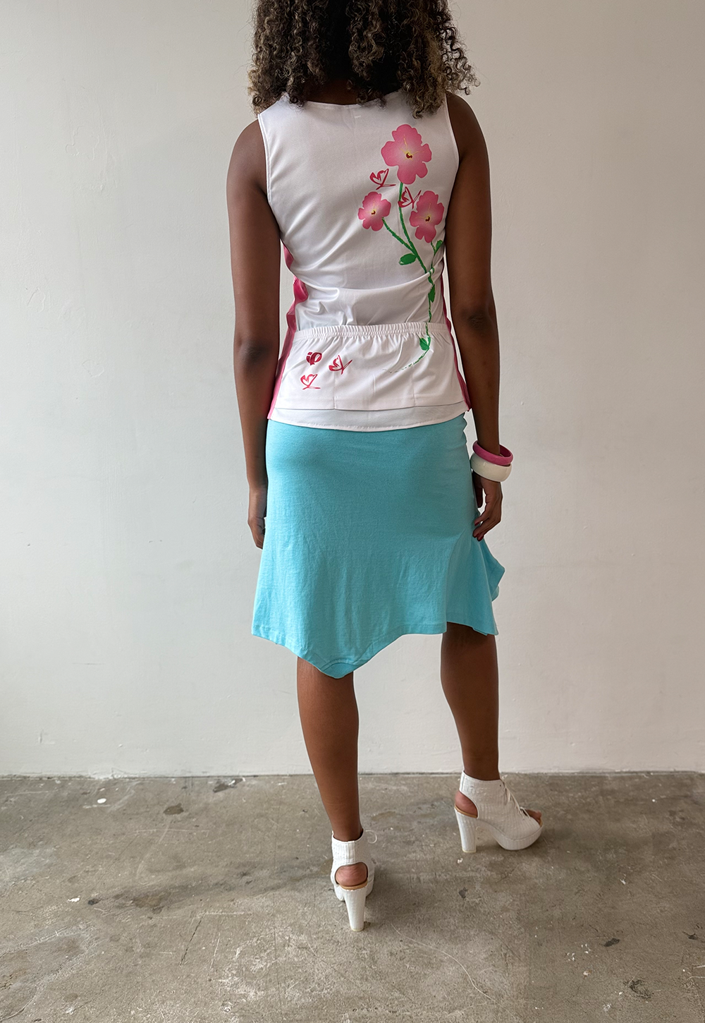 Aqua Skyline T-skirt - Size M