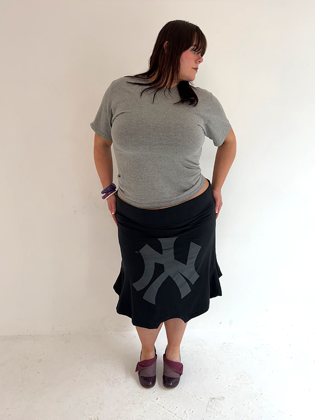 Black/b NY T-skirt - Size XXL