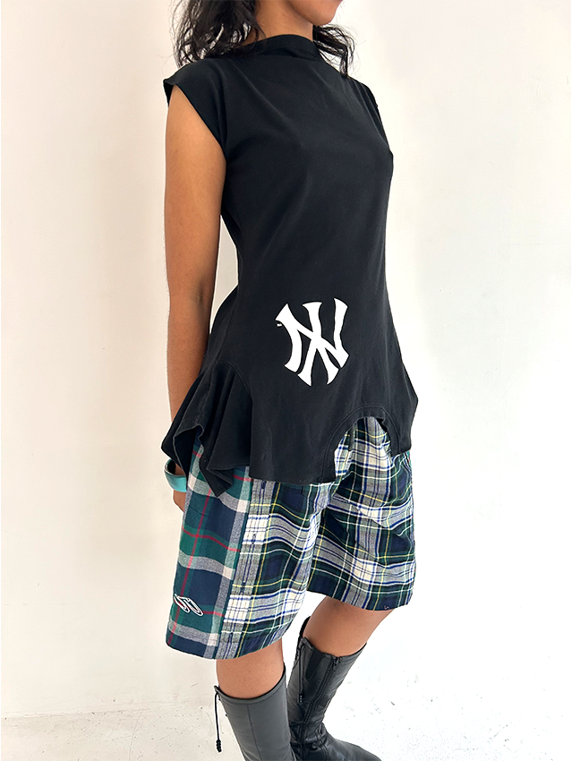 Black NY 180 Top - Size M