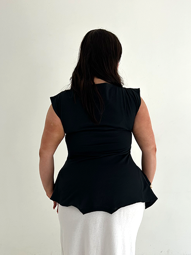 Black/white NY 180 Top - Size XL