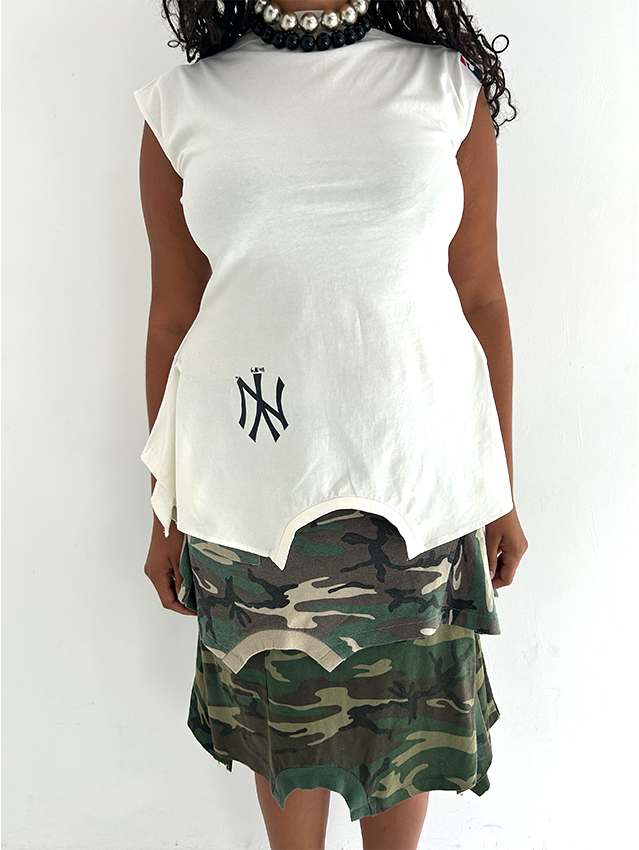 Cream/black NY 180 Top - Size XL