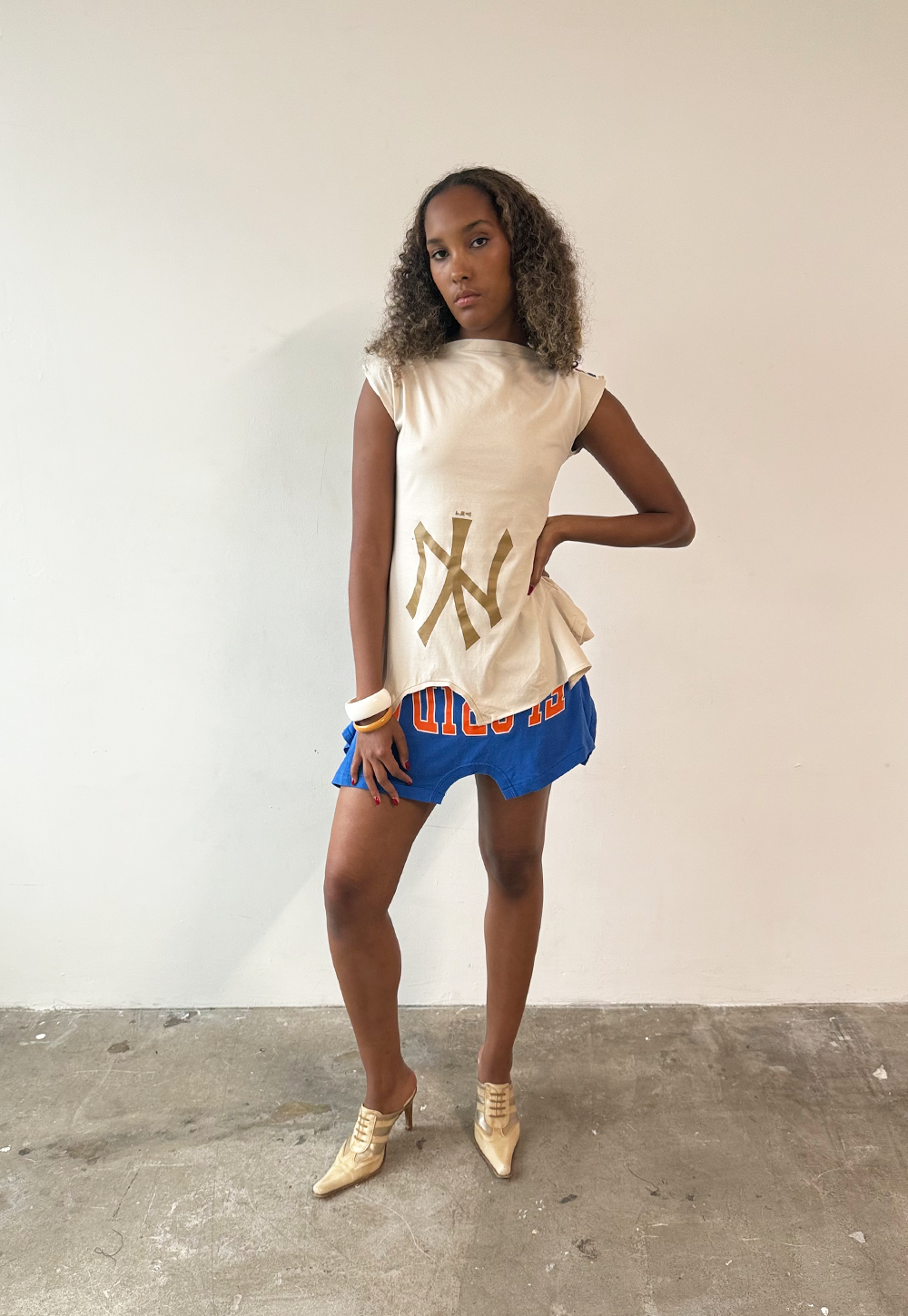 Cream/gold NY 180 Top - Size M