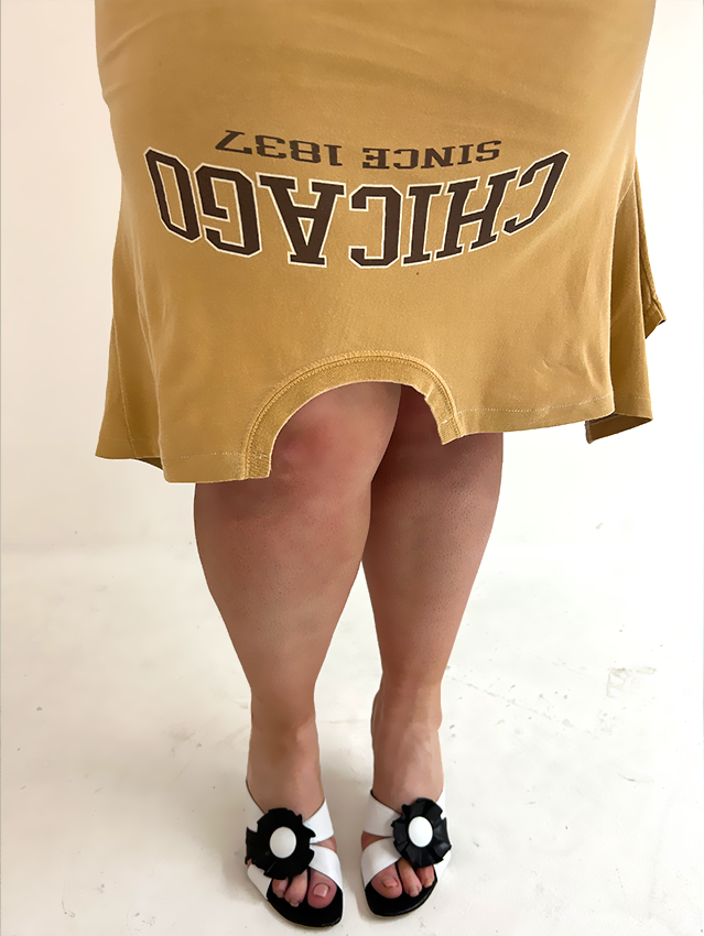 Gold Chicago T-skirt - Size XL