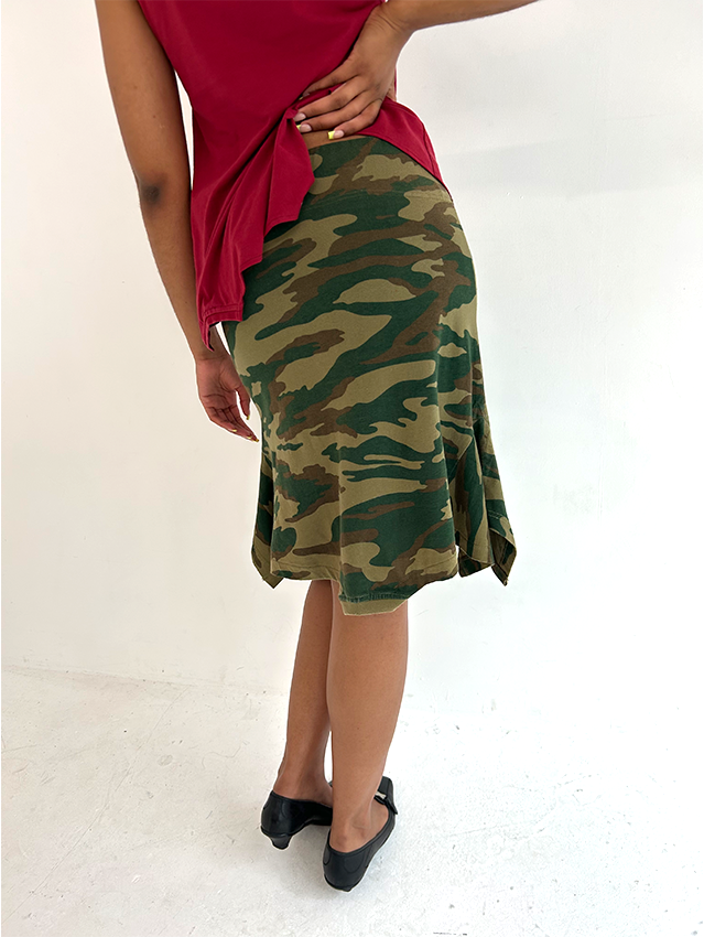 Green Camo T-skirt - Size M