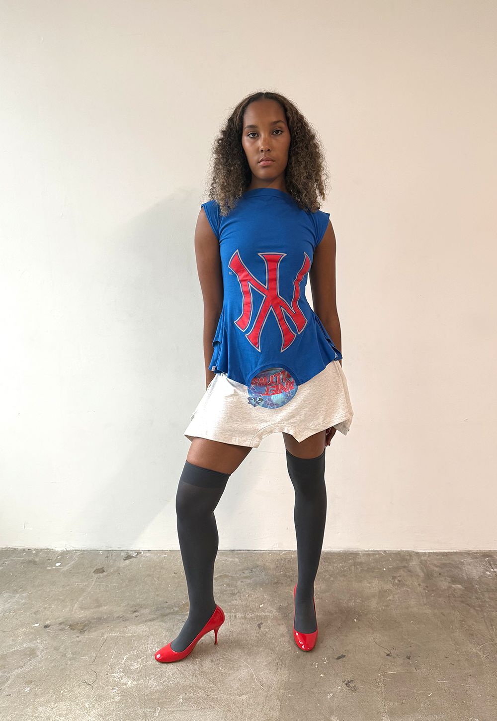 Grey Planet Hollywood LV Mini T-skirt - Size M