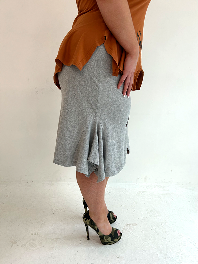 Grey Auburn T-skirt - Size XL