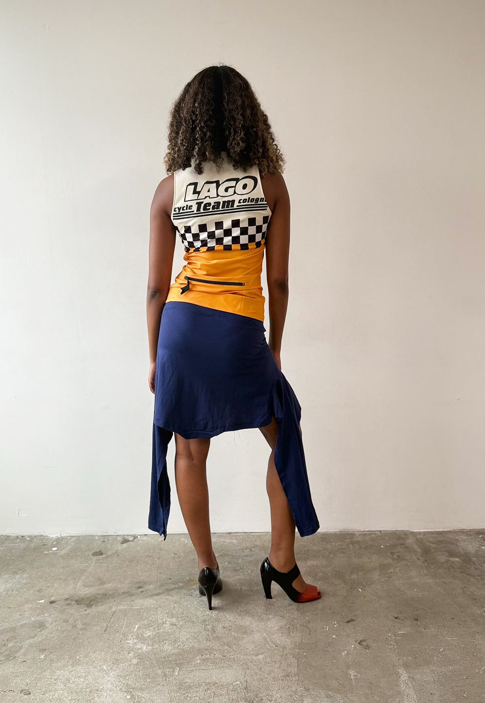 Navy NY L/Sleeve T-skirt - Size M