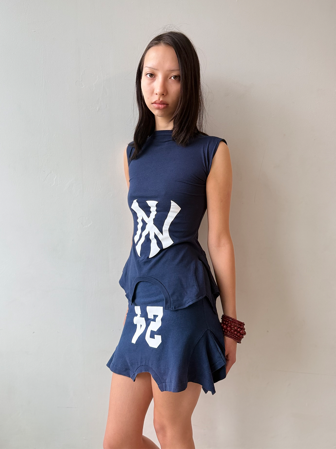 Navy 24 T-skirt - Size XS