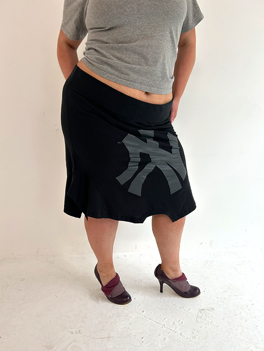 Black/b NY T-skirt - Size XXL