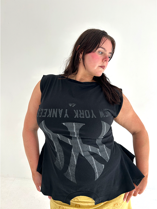 Black NY Pinstripe 180 Top - Size XL