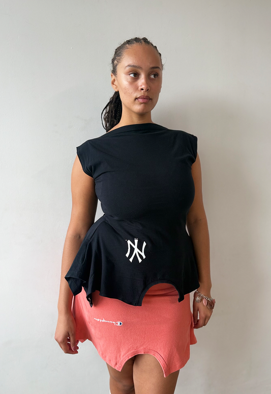 Black/white NY 180 Top - Size M