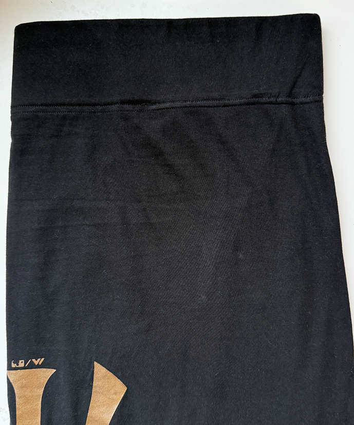 Black/gold NY T-skirt - Size XL