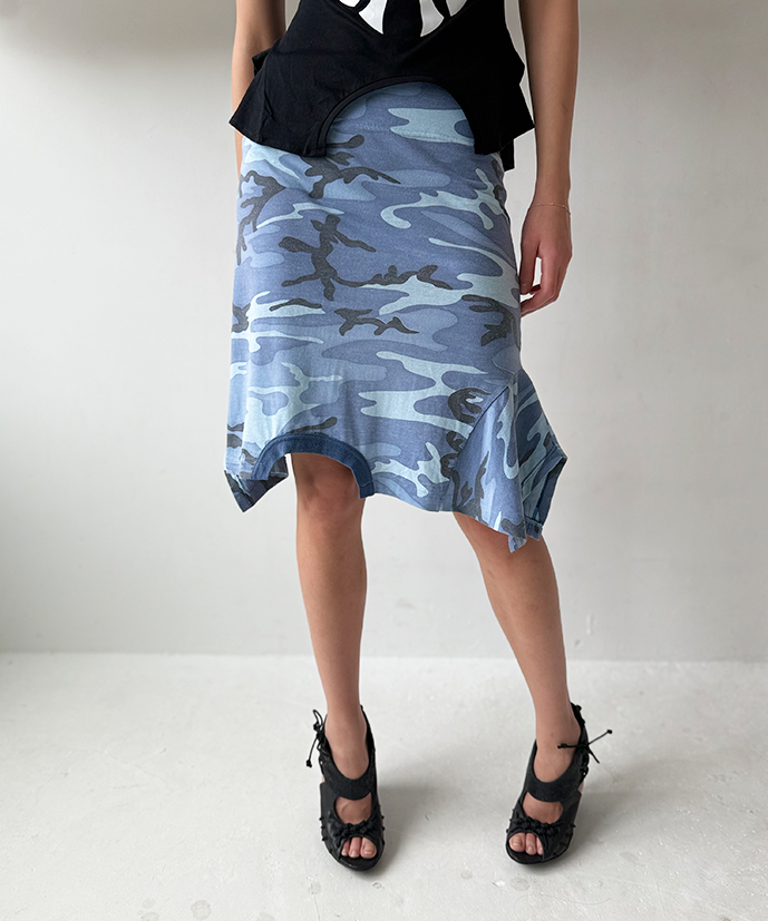 Blue Camo T-skirt - Size S