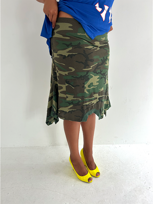 Green Camo T-skirt - Size L