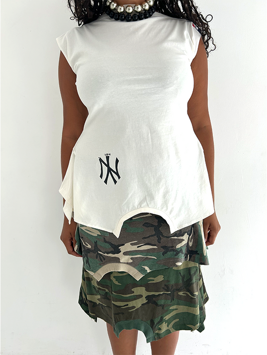 Cream/black NY 180 Top - Size XL