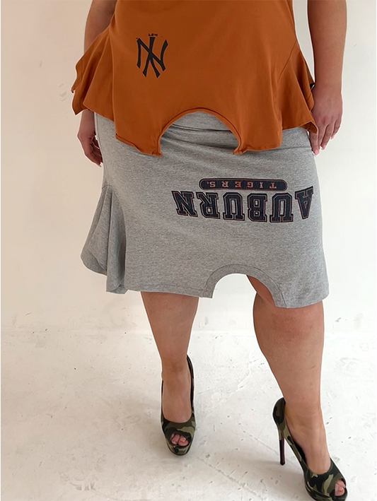 Grey Auburn T-skirt - Size XL