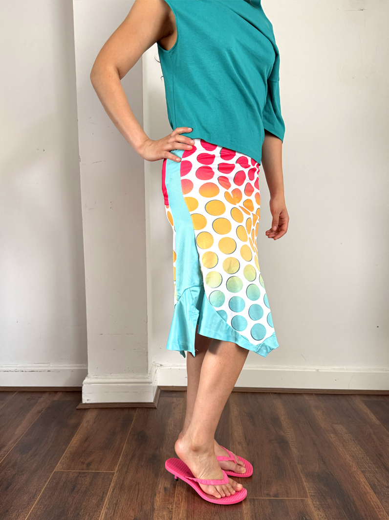Aqua Dot Racer Skirt - Size S