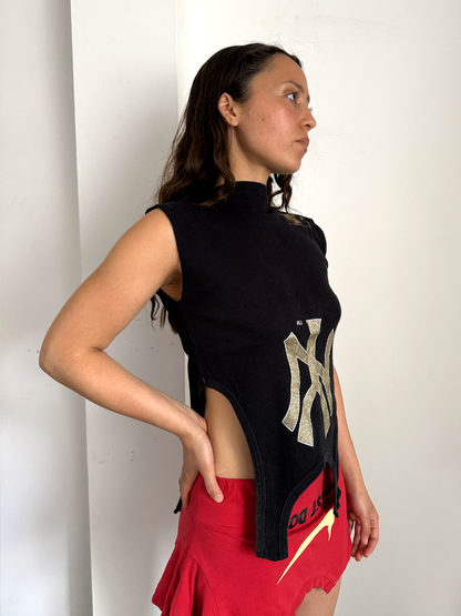 Black/gold NY 180 Vest - Size M