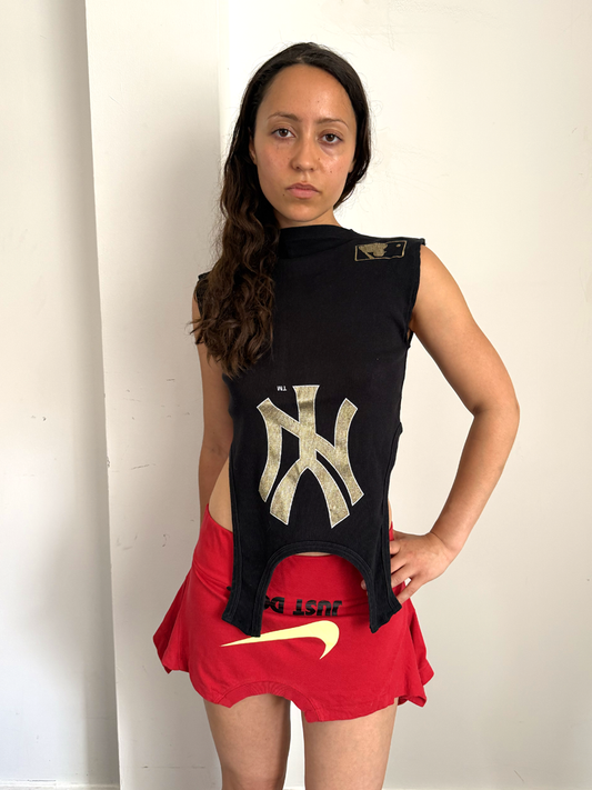 Black/gold NY 180 Vest - Size M