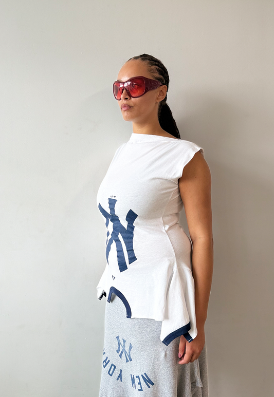 White/navy NY 180 Top - Size L
